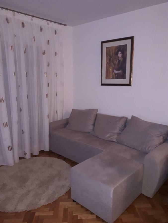 Apartment Jakov Senj  Eksteriør bilde